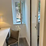 Gallery * Split