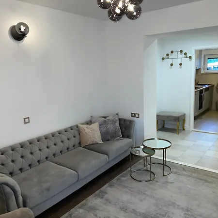 Gallery Апартаменты *